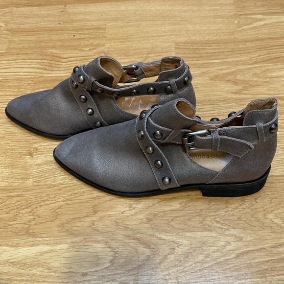 Corso Como Women's
Shoes Corso Como Doon
Genuine Leather
Studded Ankle Boots - Picture 3 of 5